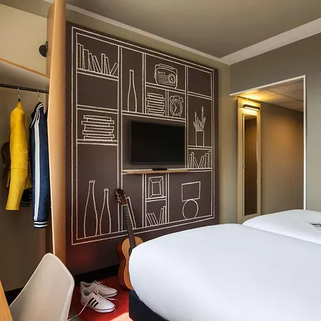 イビス サントル ガール ホテル 3*