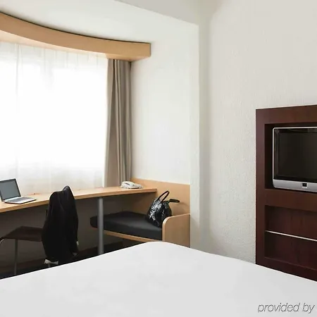 Hotel Ibis Centre Gare 3*